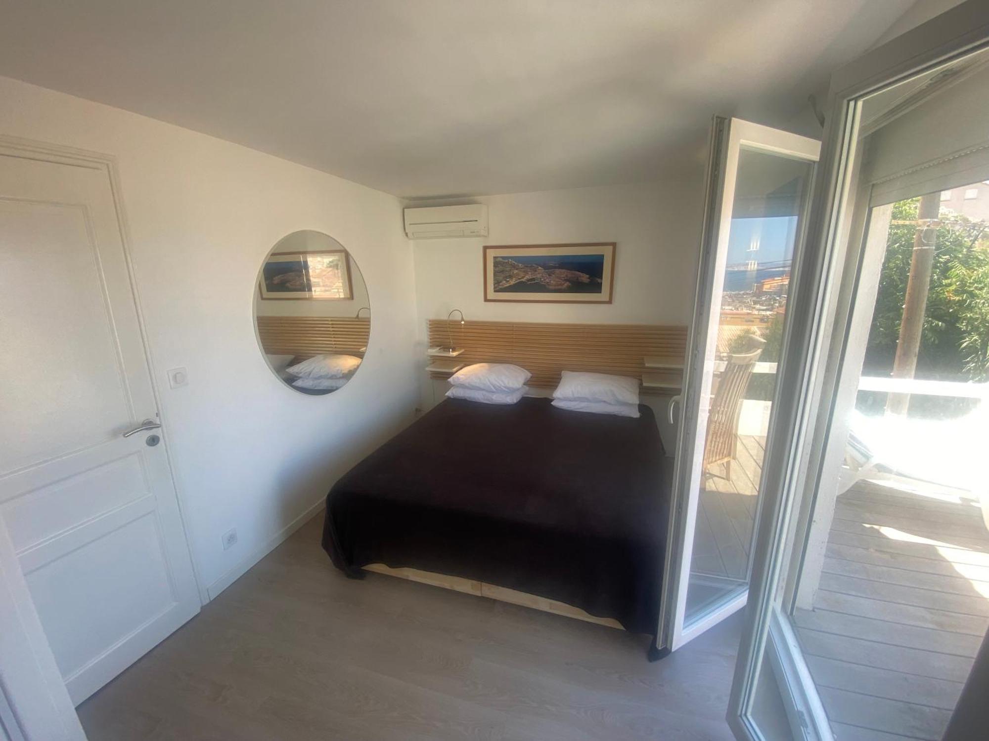 Au Coeur Du Parc National Du Massif Des Calanques, La Flibuste Des Goudes, Maison 2 Chambres, Climatisee, Jardins, Solarium, Proche Plage, Large Vue Mer Marseille Kültér fotó